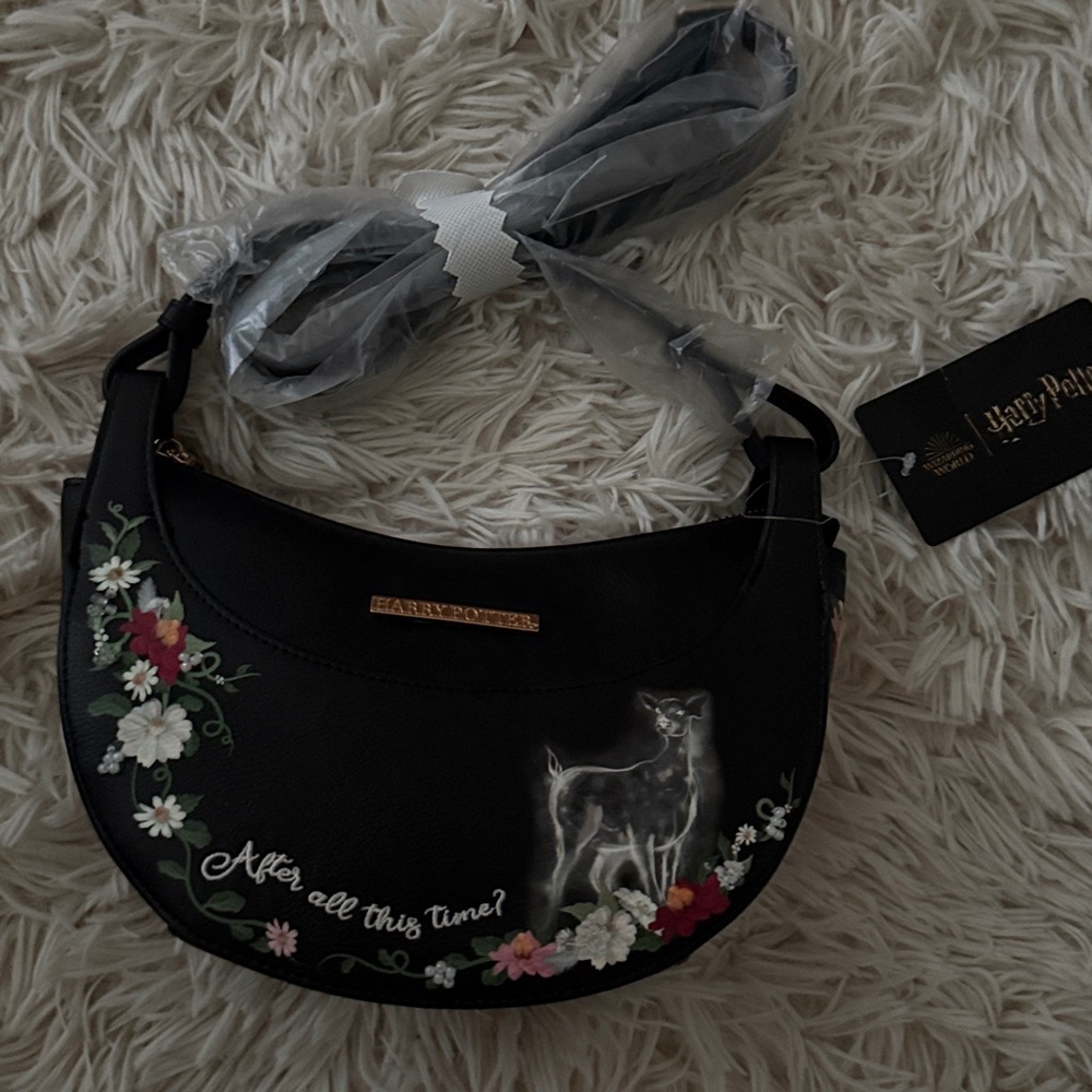 Harry Potter purse.